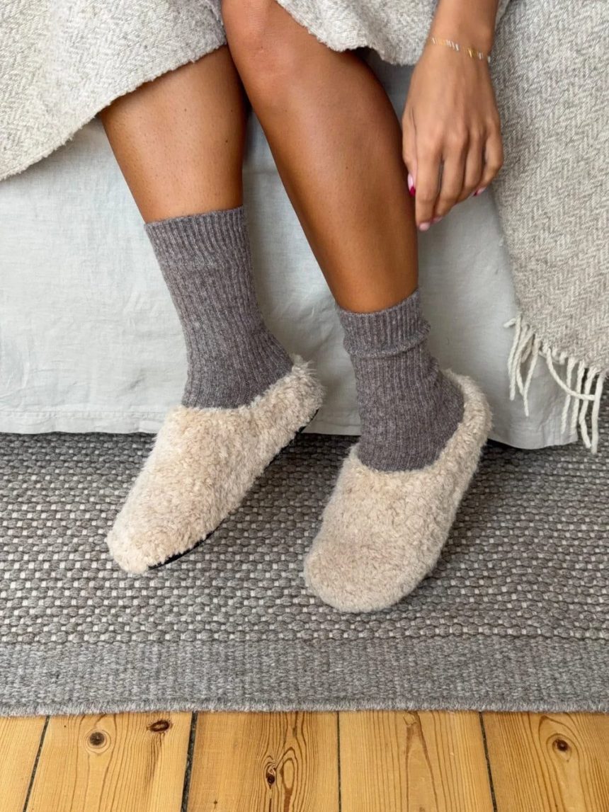 Brina slippers - Beige